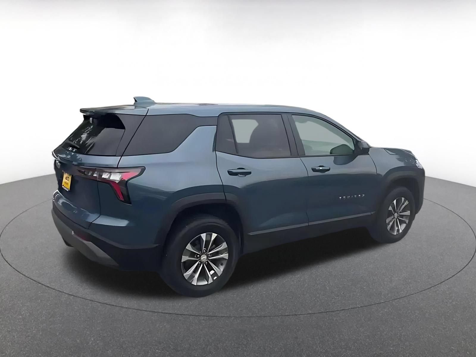 Thumbnail: 2025 Chevrolet Equinox - 14
