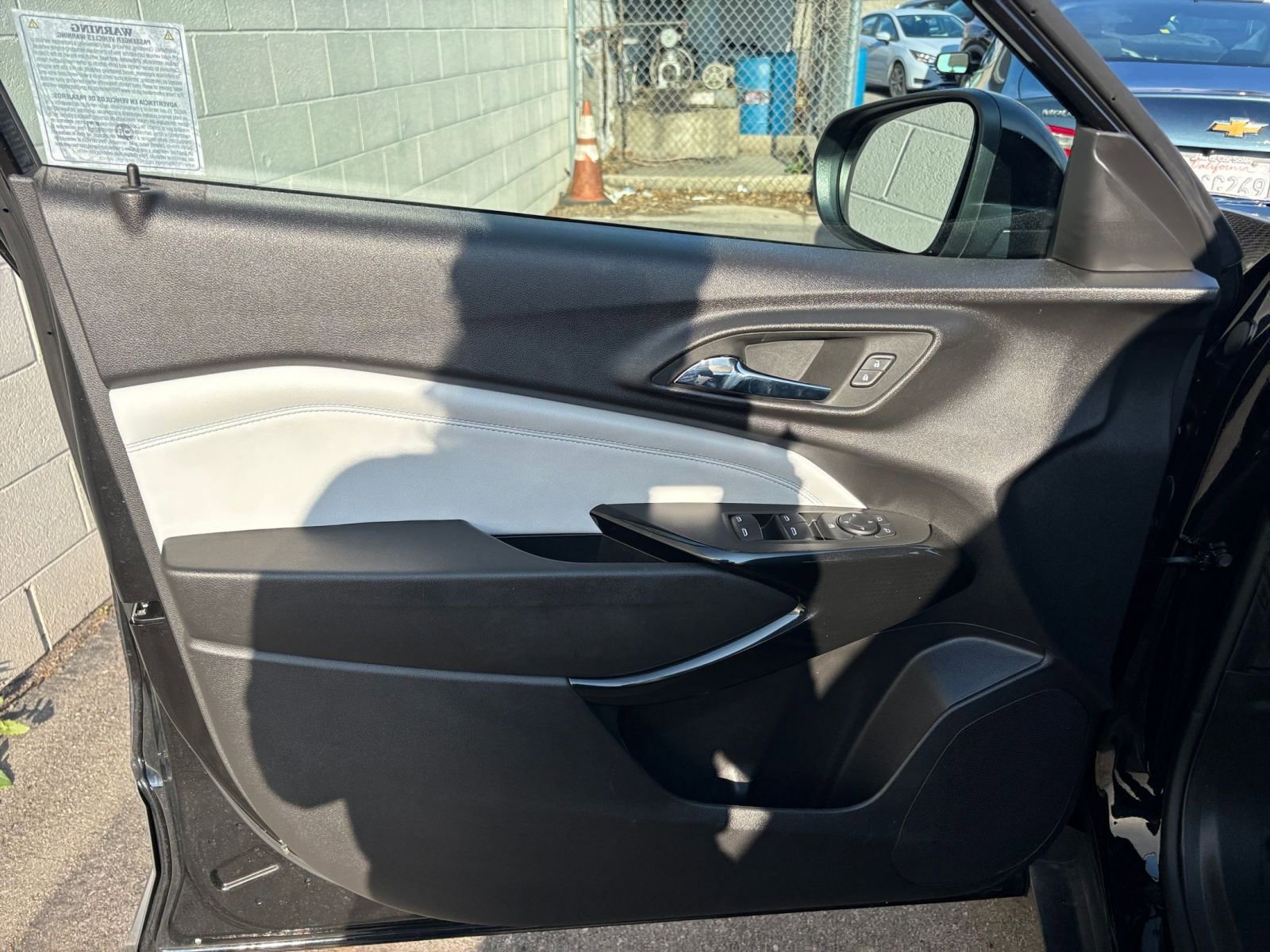 Thumbnail: 2025 Chevrolet Trax - 18