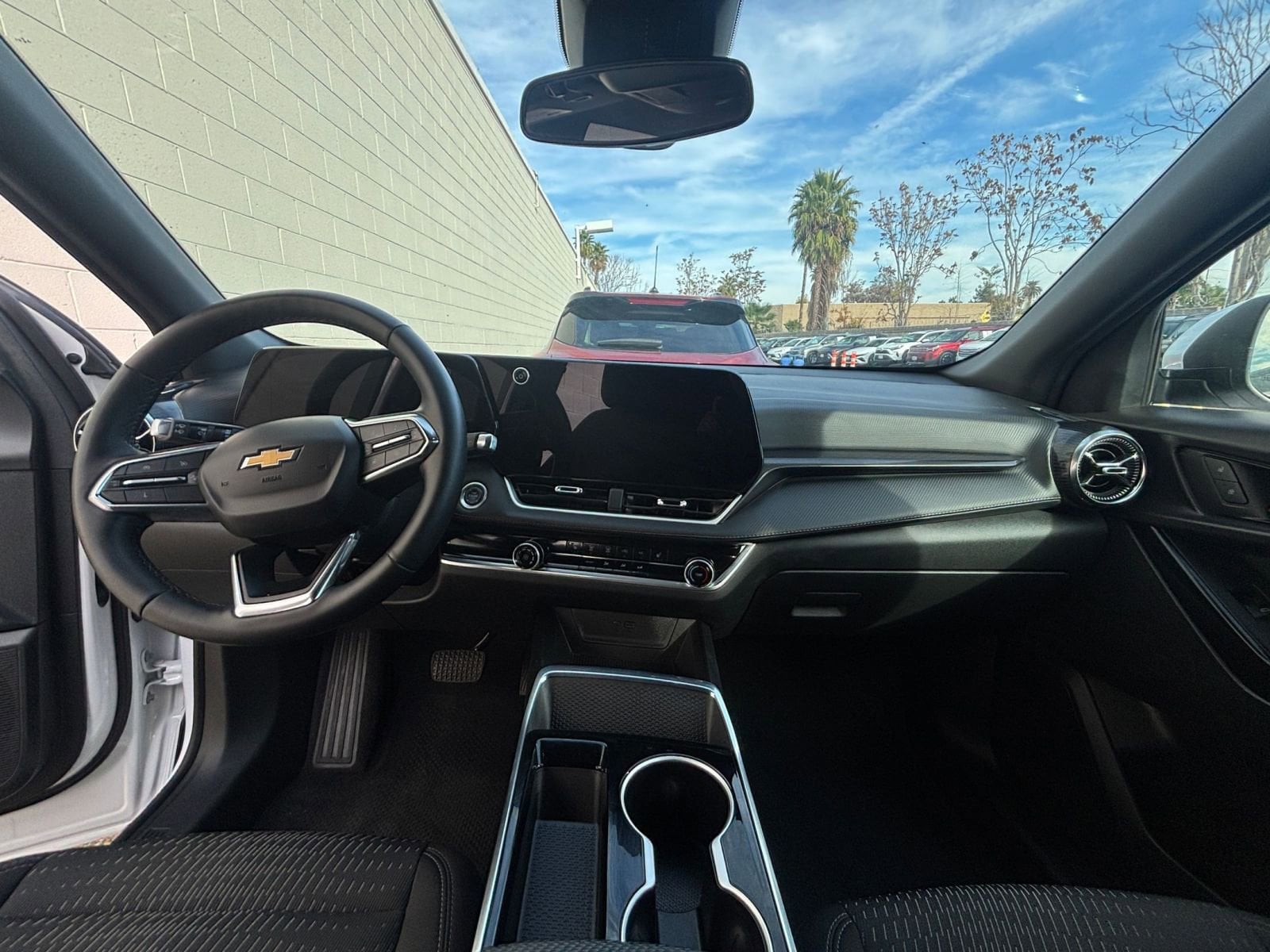 Thumbnail: 2025 Chevrolet Equinox - 33