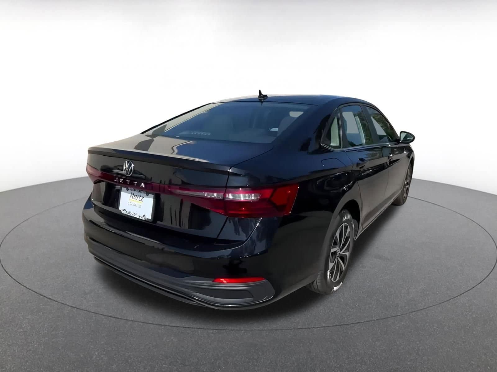 Thumbnail: 2025 Volkswagen Jetta - 14