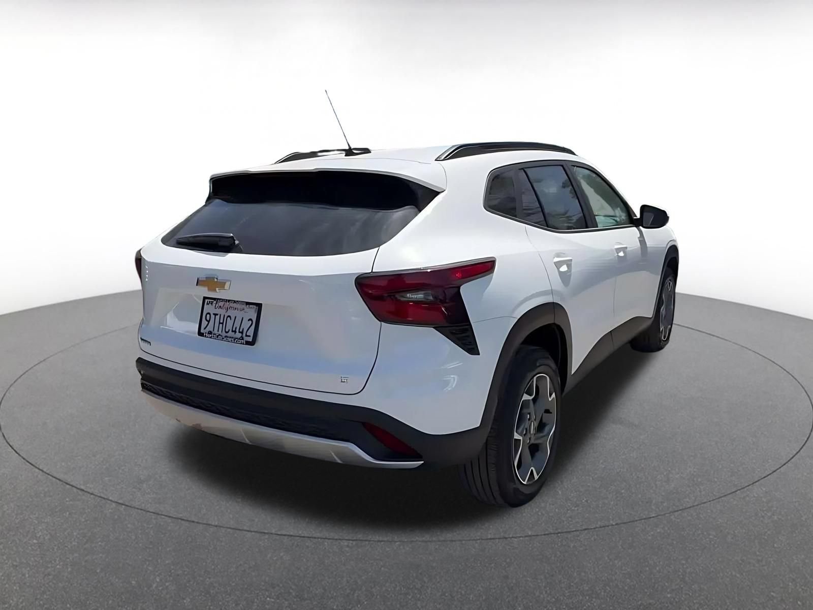 Thumbnail: 2025 Chevrolet Trax - 13