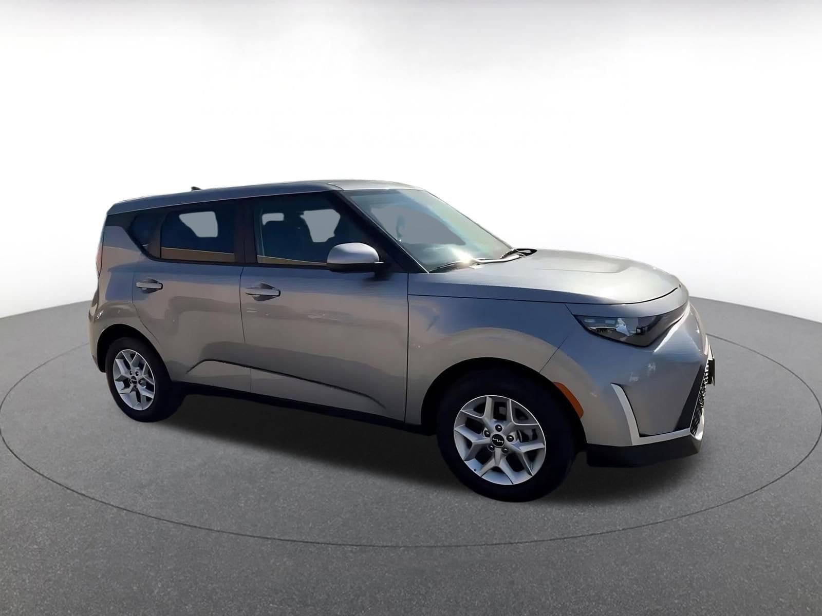 Thumbnail: 2025 Kia Soul - 2
