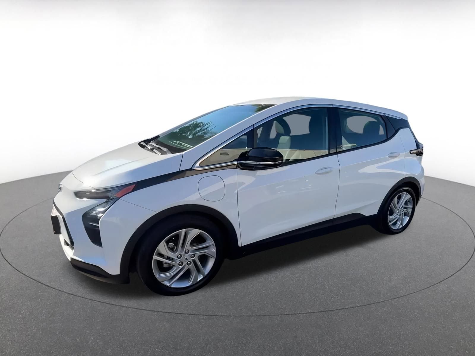 Thumbnail: 2023 Chevrolet Bolt EV - 8