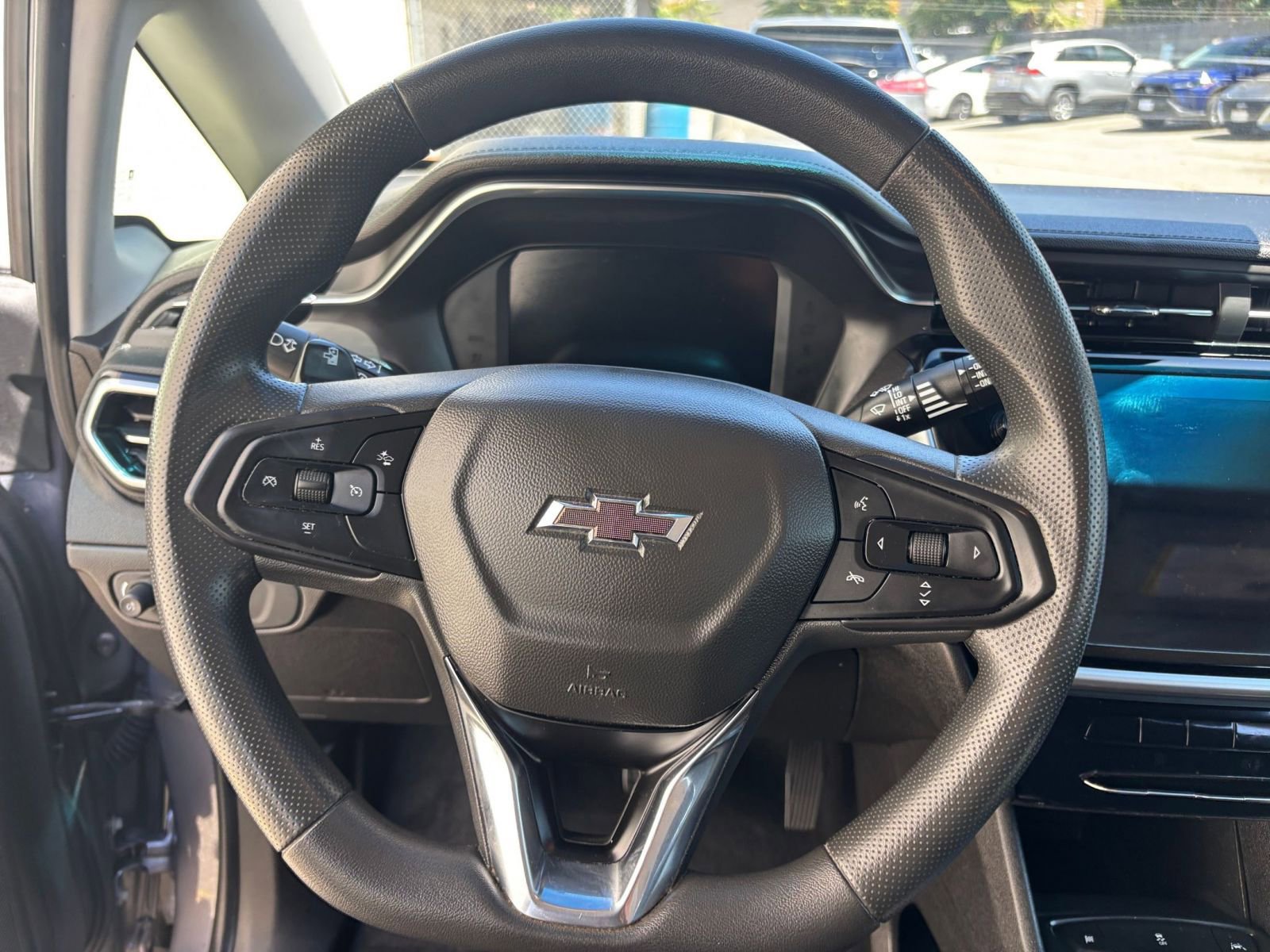Thumbnail: 2023 Chevrolet Bolt EV - 32