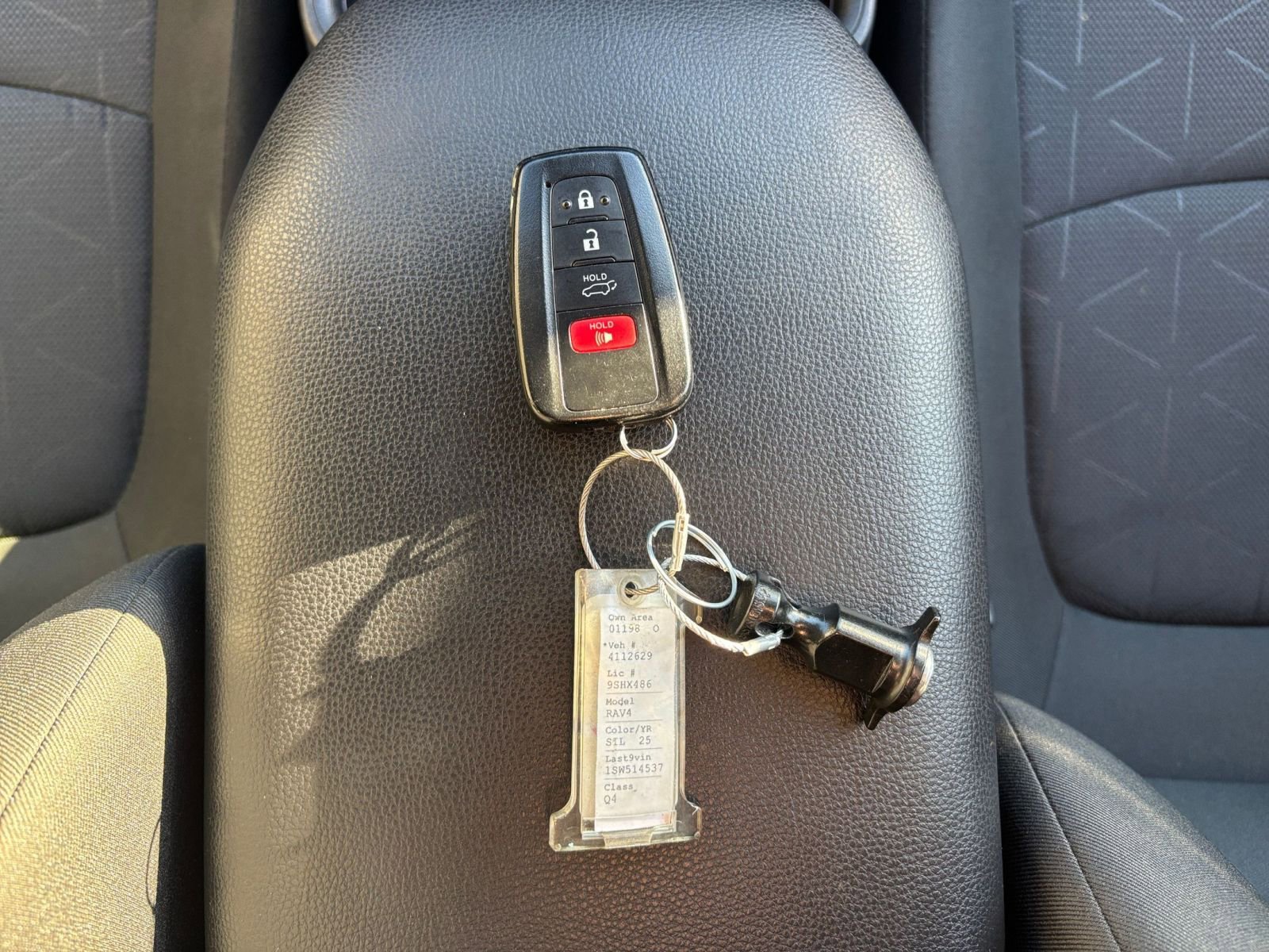 Thumbnail: 2025 Toyota RAV4 - 22