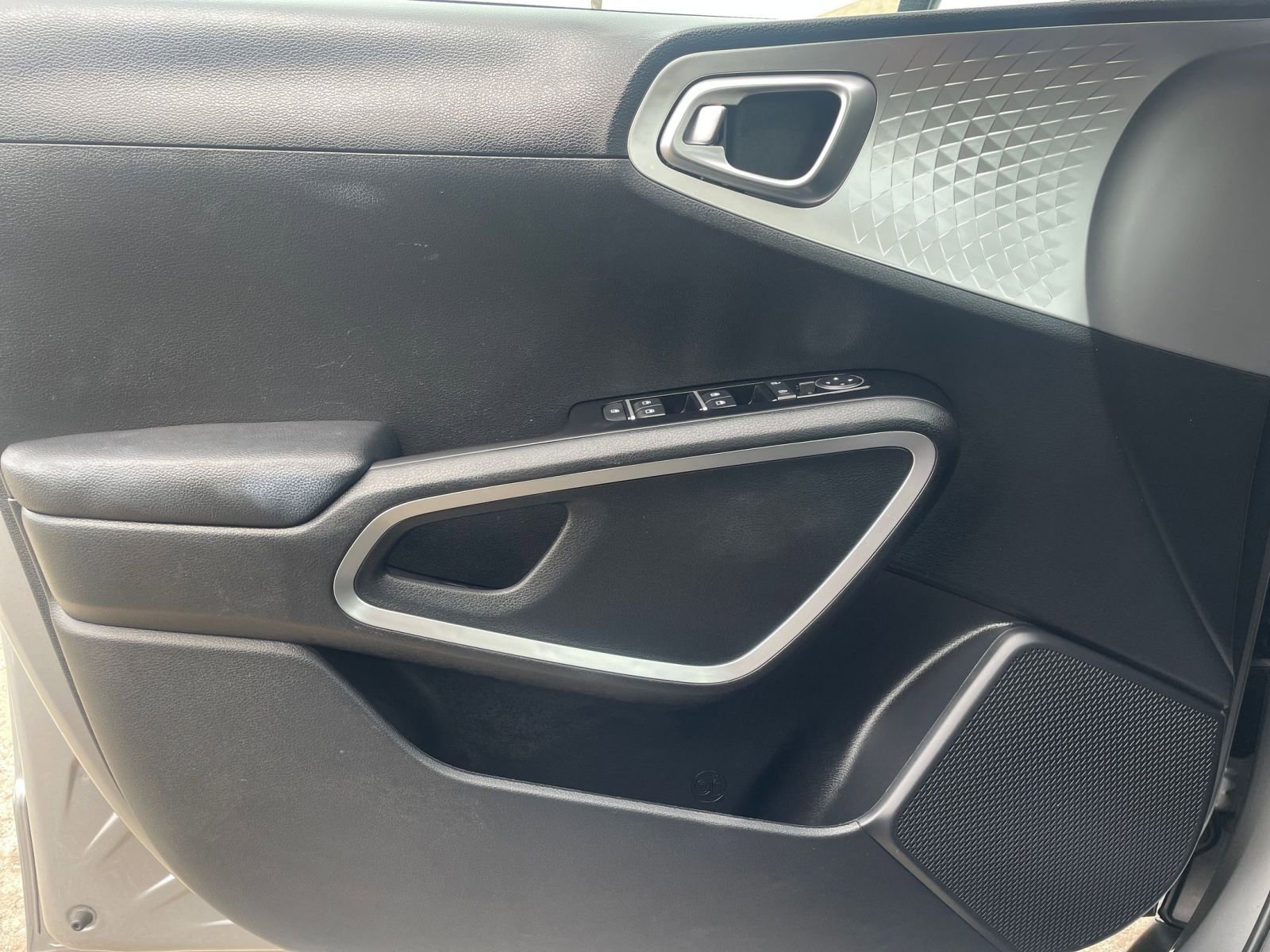 Thumbnail: 2025 Kia Soul - 18