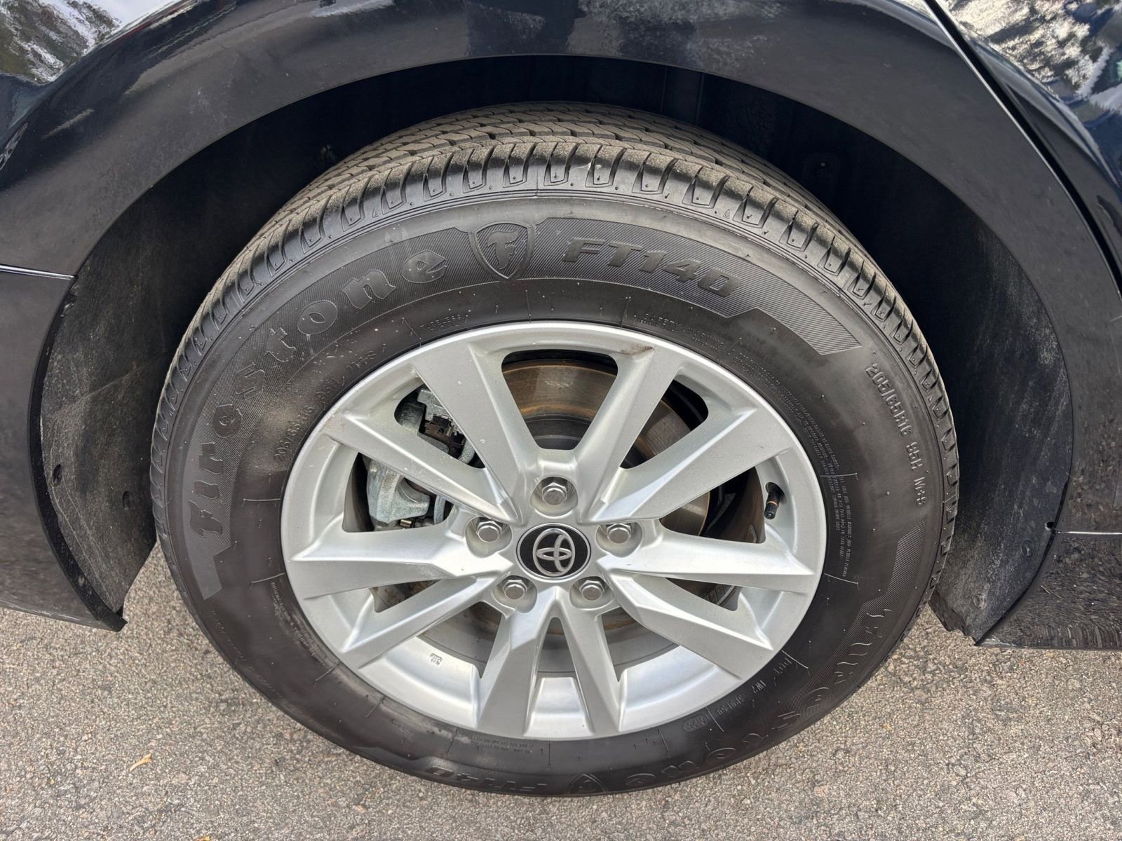 Thumbnail: 2025 Toyota Camry - 30