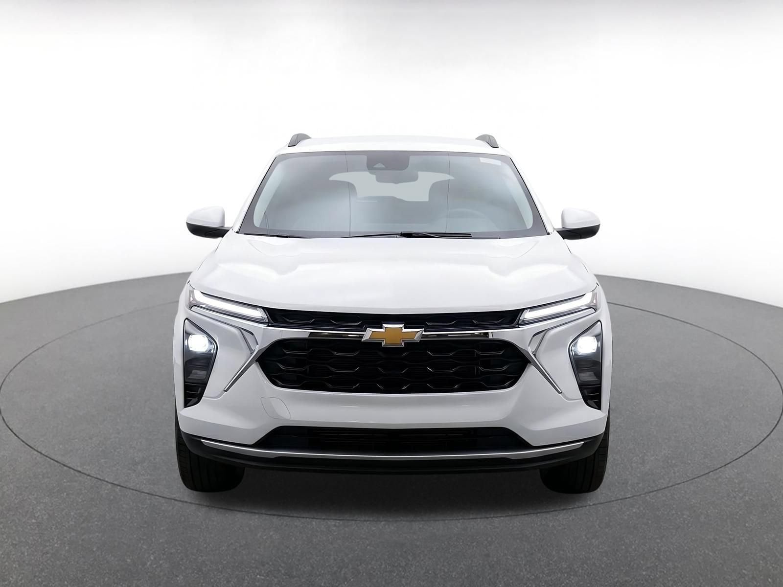Thumbnail: 2025 Chevrolet Trax - 2