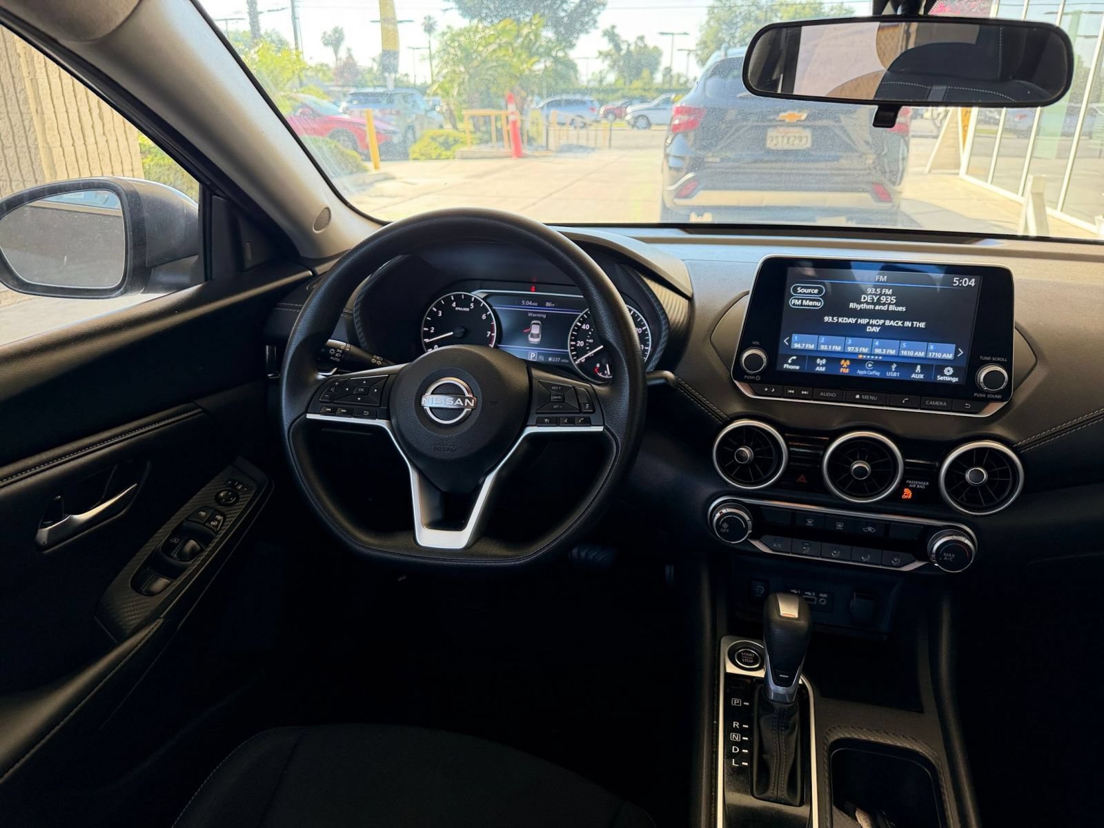 Thumbnail: 2025 Nissan Sentra - 33