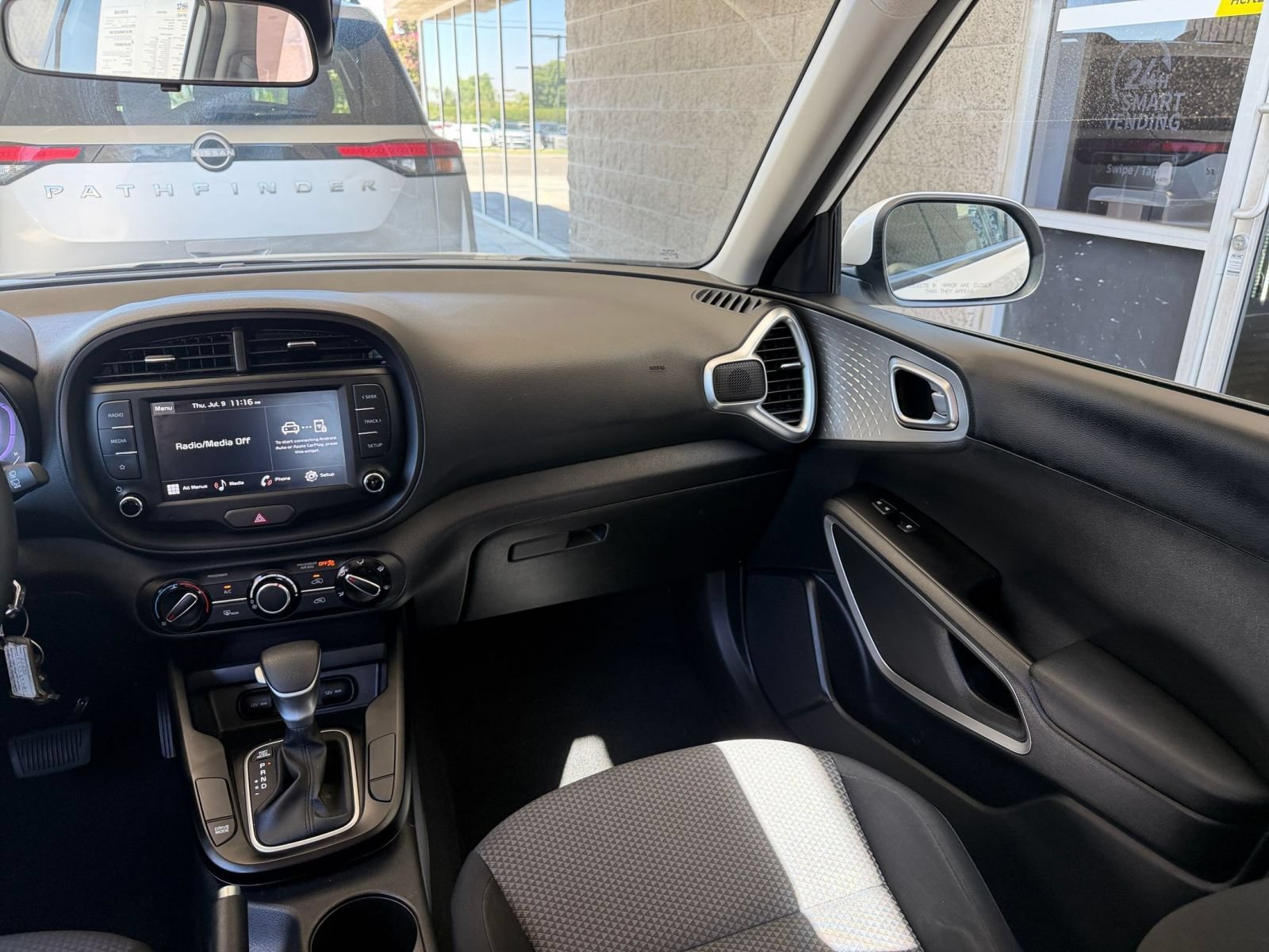 Thumbnail: 2025 Kia Soul - 33