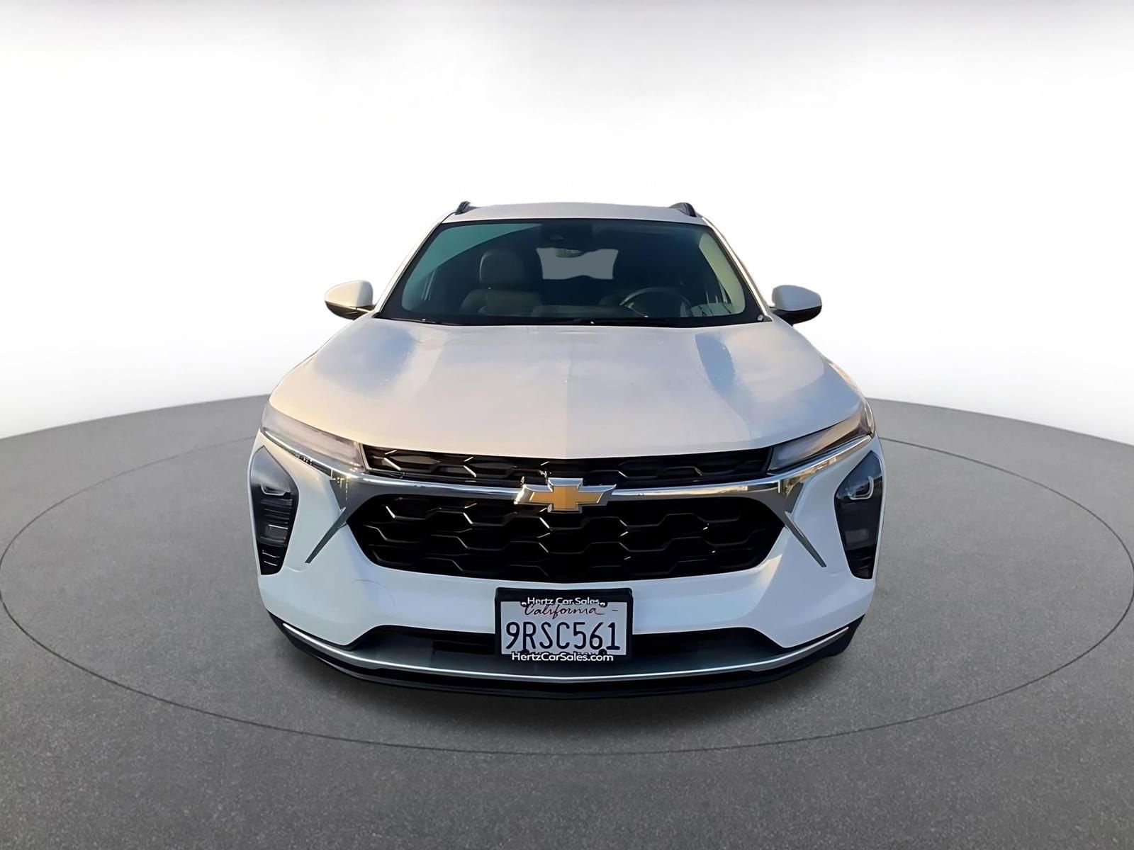 Thumbnail: 2025 Chevrolet Trax - 4