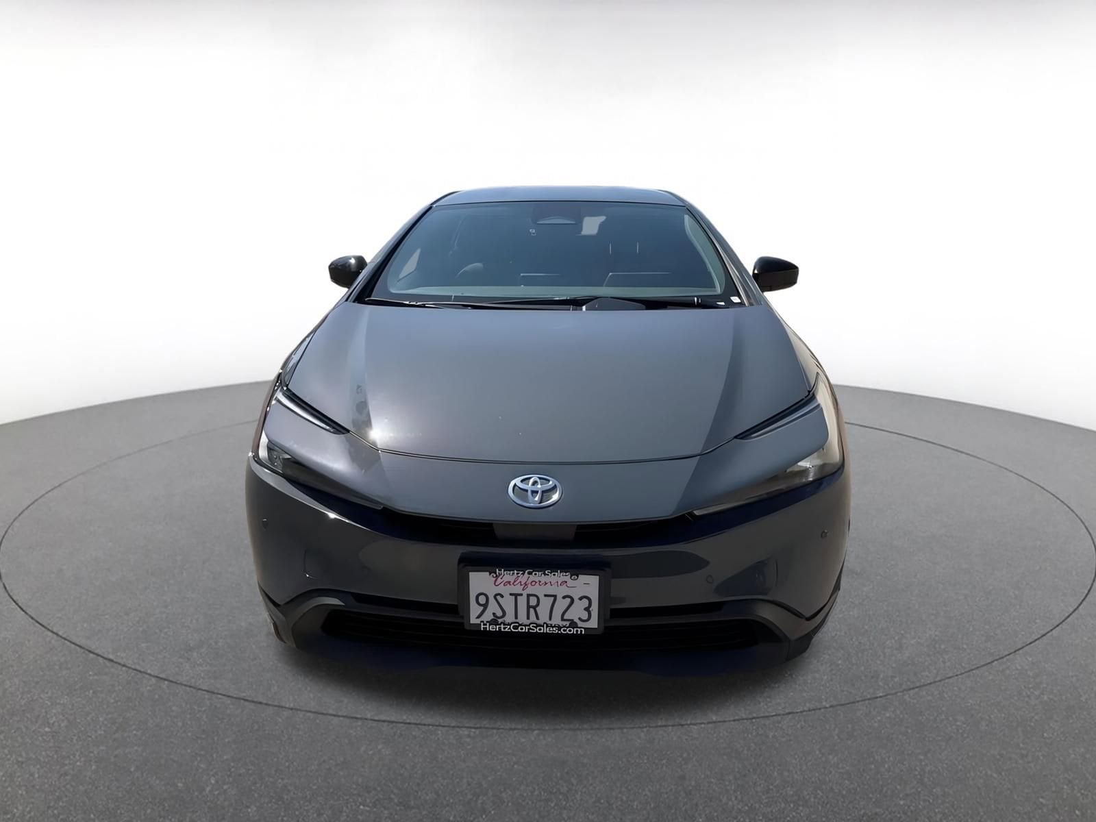 Thumbnail: 2025 Toyota Prius - 4