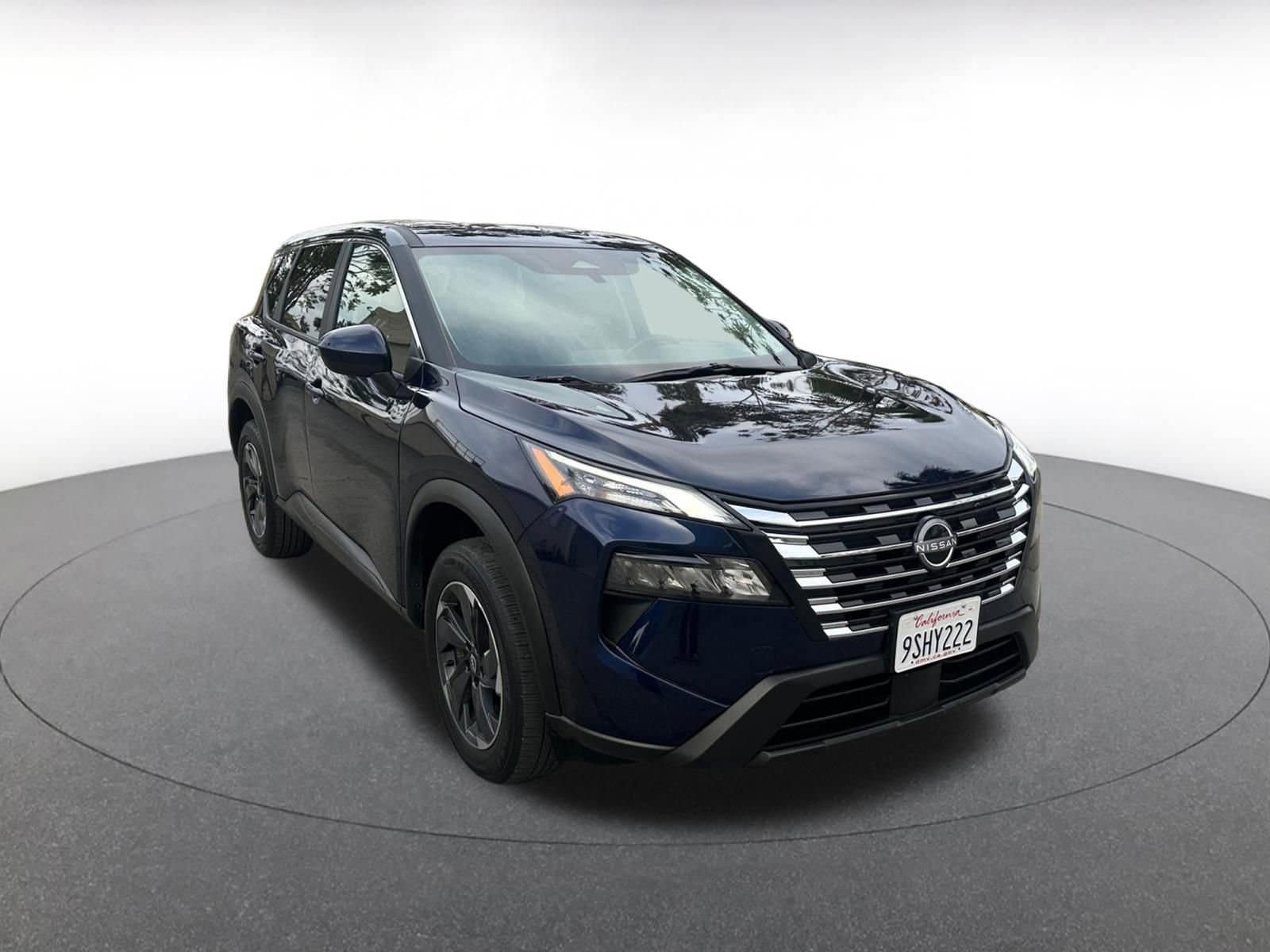 Thumbnail: 2025 Nissan Rogue - 1