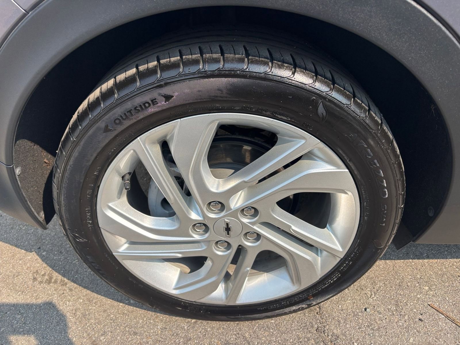 Thumbnail: 2023 Chevrolet Bolt EV - 34