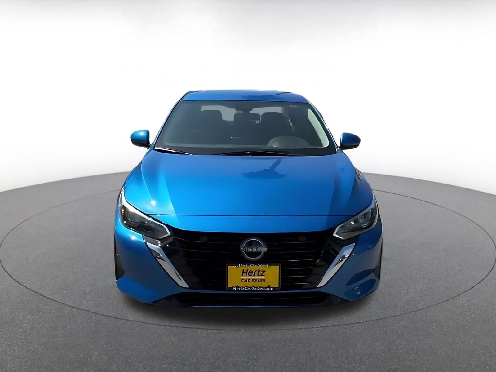 Thumbnail: 2025 Nissan Sentra - 4