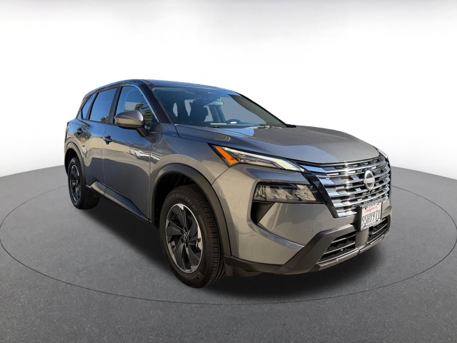 Thumbnail: 2025 Nissan Rogue - 1