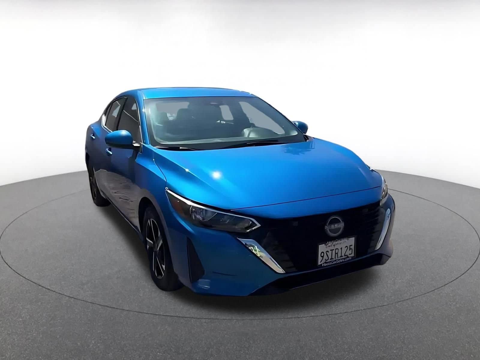 Thumbnail: 2025 Nissan Sentra - 3