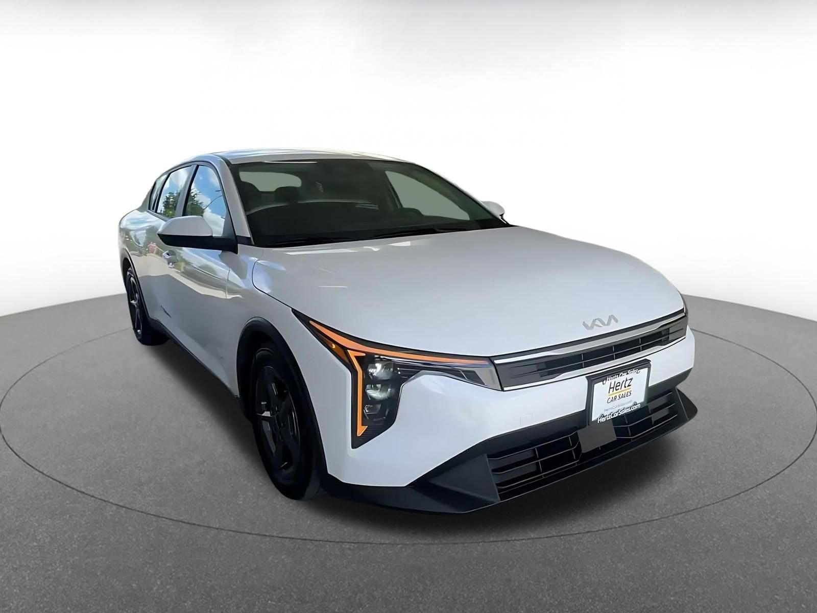 Thumbnail: 2025 Kia K4 - 3