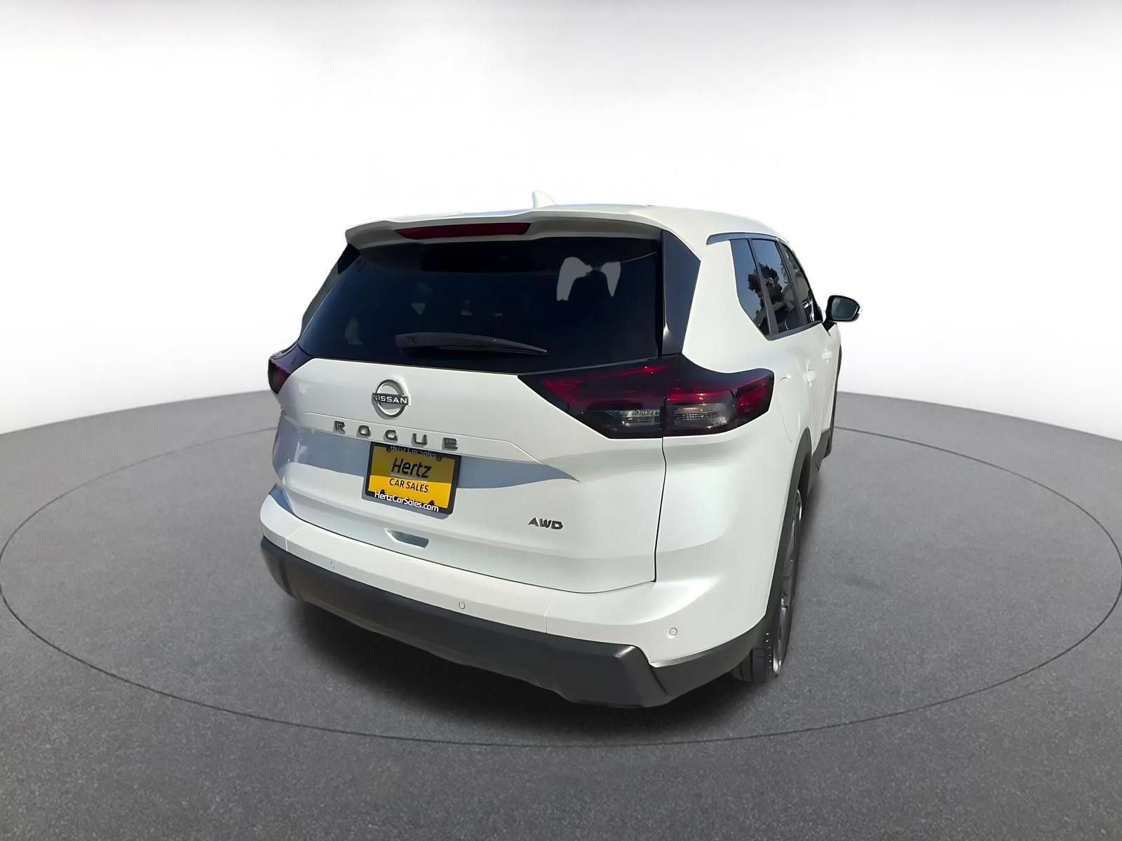 Thumbnail: 2025 Nissan Rogue - 13