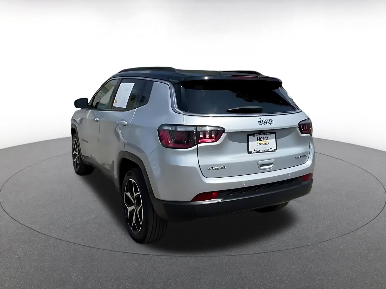 Thumbnail: 2025 Jeep Compass - 11