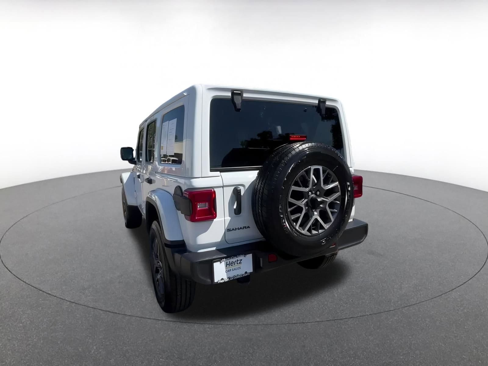 Thumbnail: 2025 Jeep Wrangler - 11