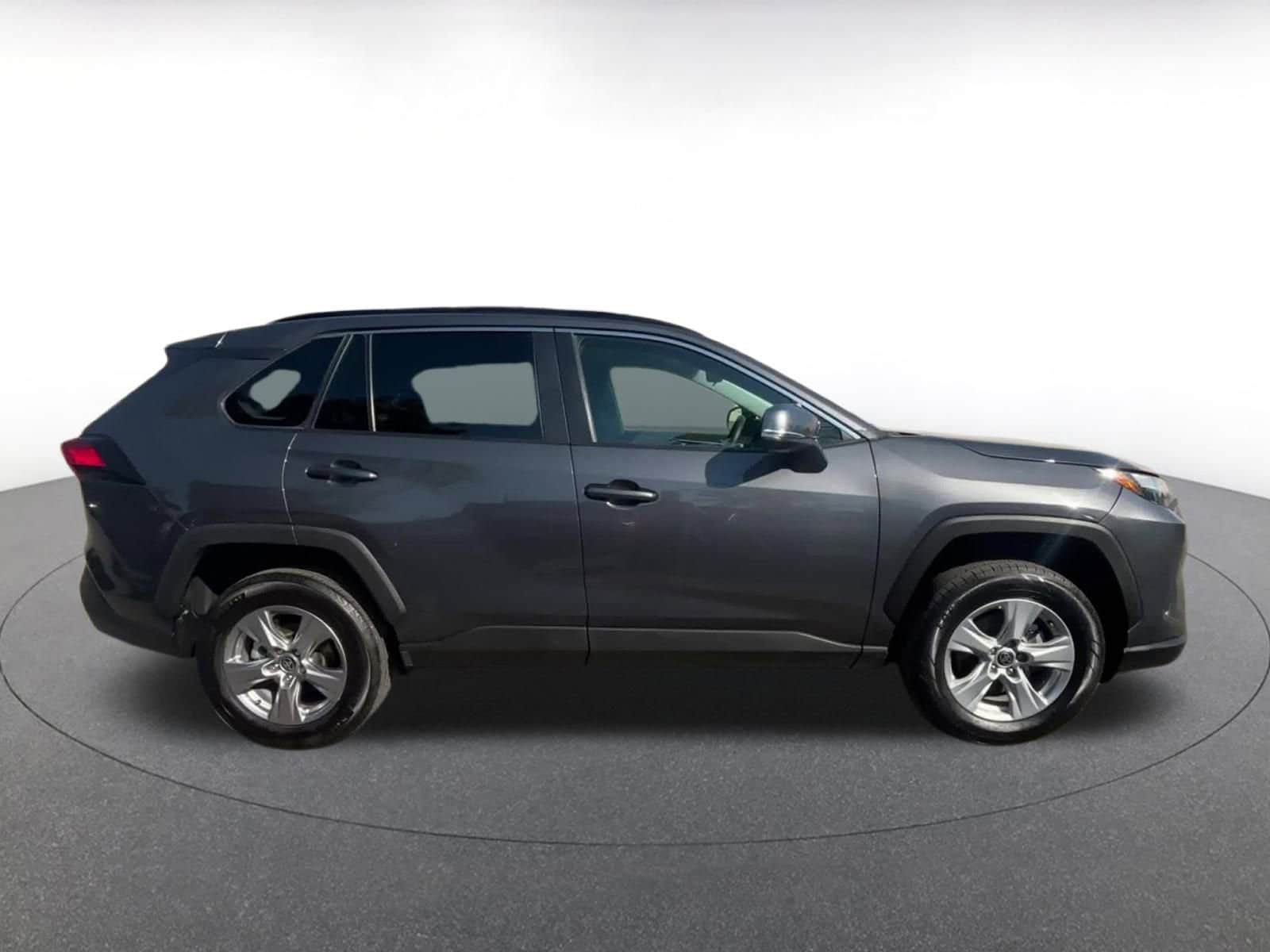 Thumbnail: 2024 Toyota RAV4 - 16