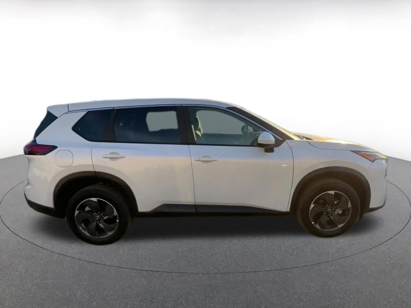 Thumbnail: 2025 Nissan Rogue - 16