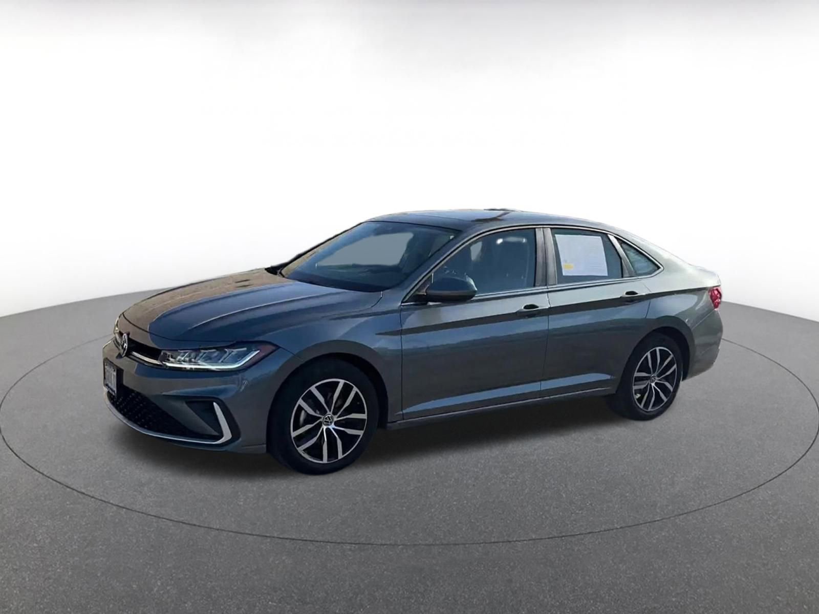 Thumbnail: 2025 Volkswagen Jetta - 8