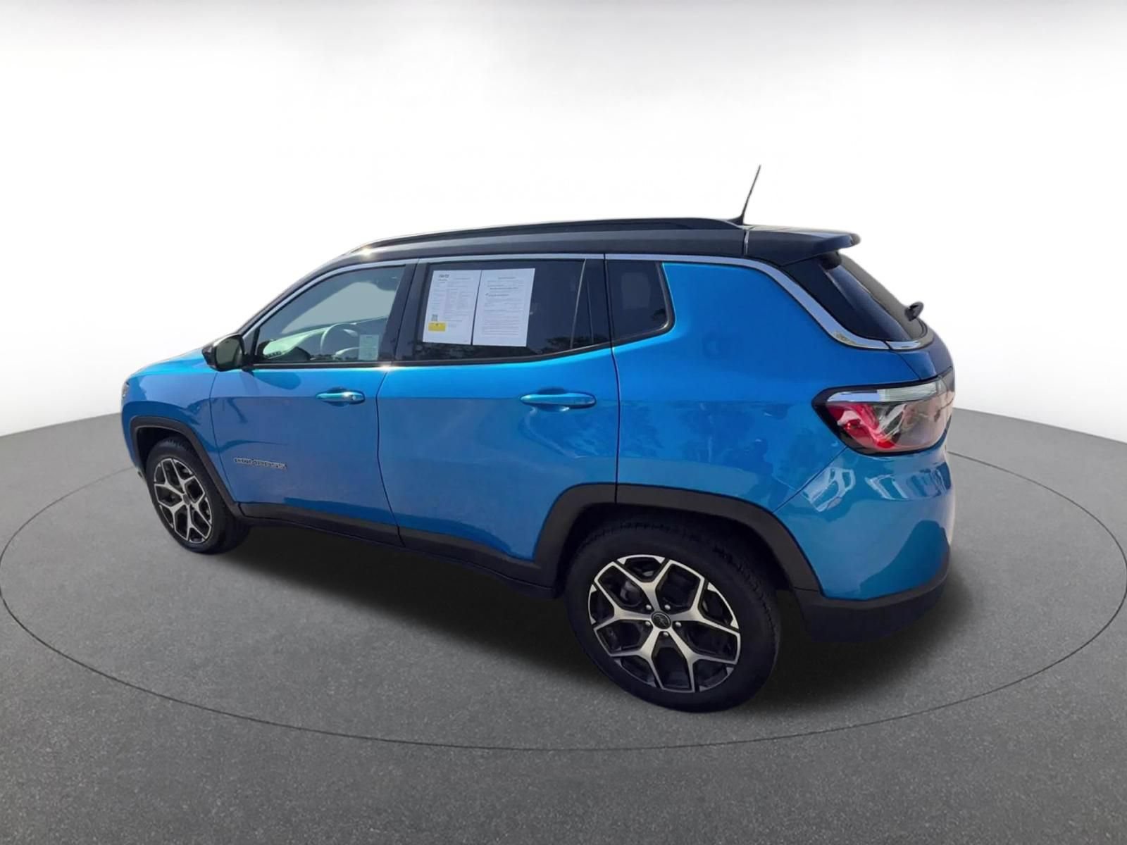 Thumbnail: 2025 Jeep Compass - 10