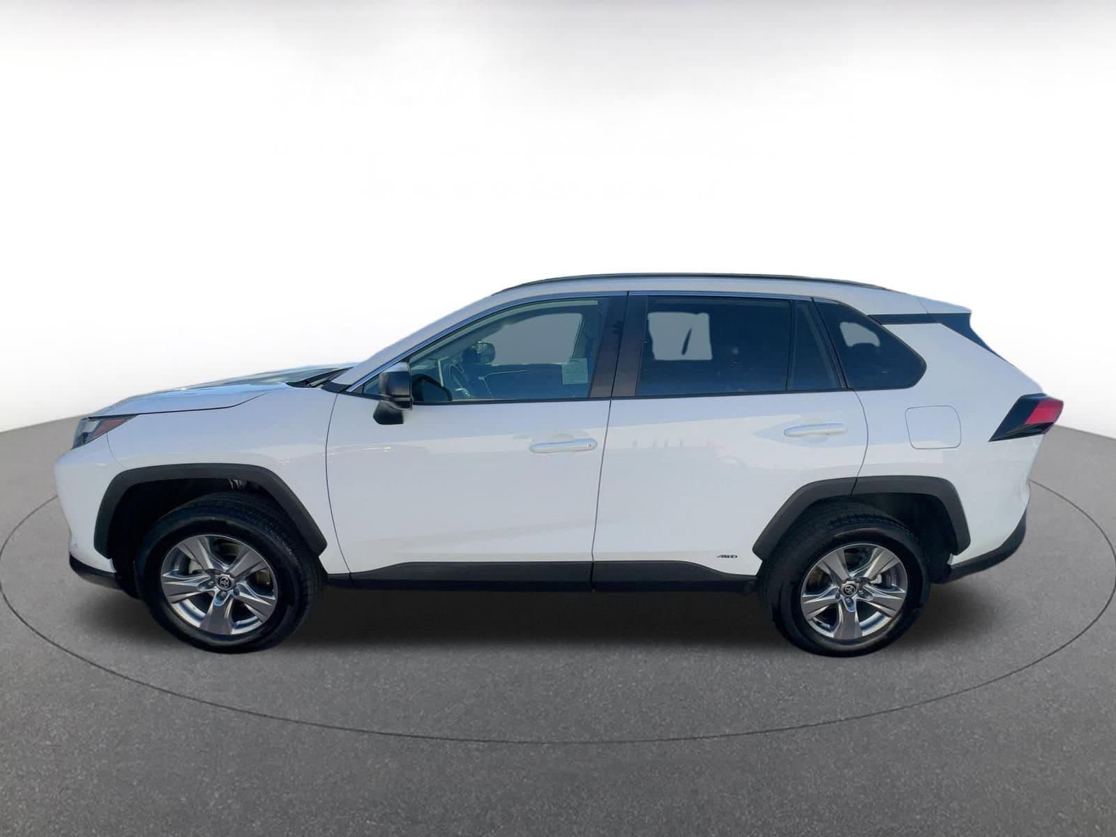 Thumbnail: 2025 Toyota RAV4 - 12