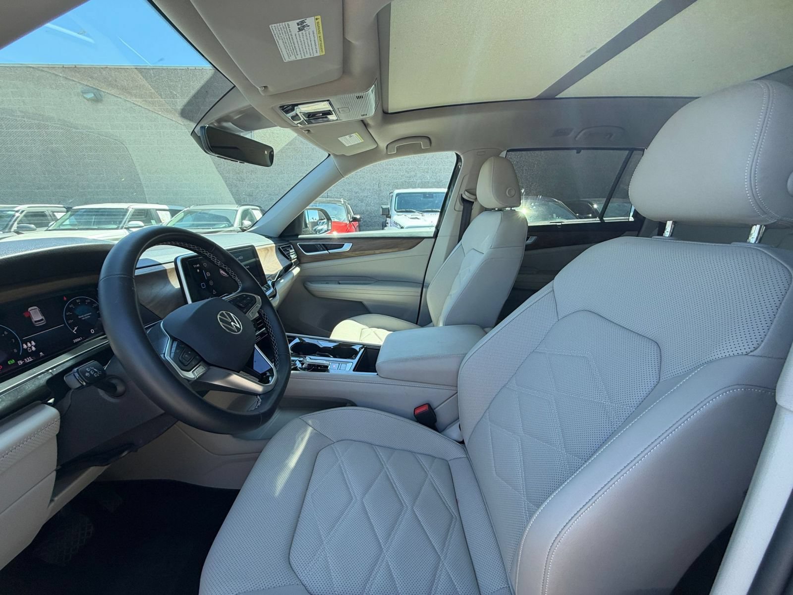 Thumbnail: 2026 Volkswagen Atlas - 28