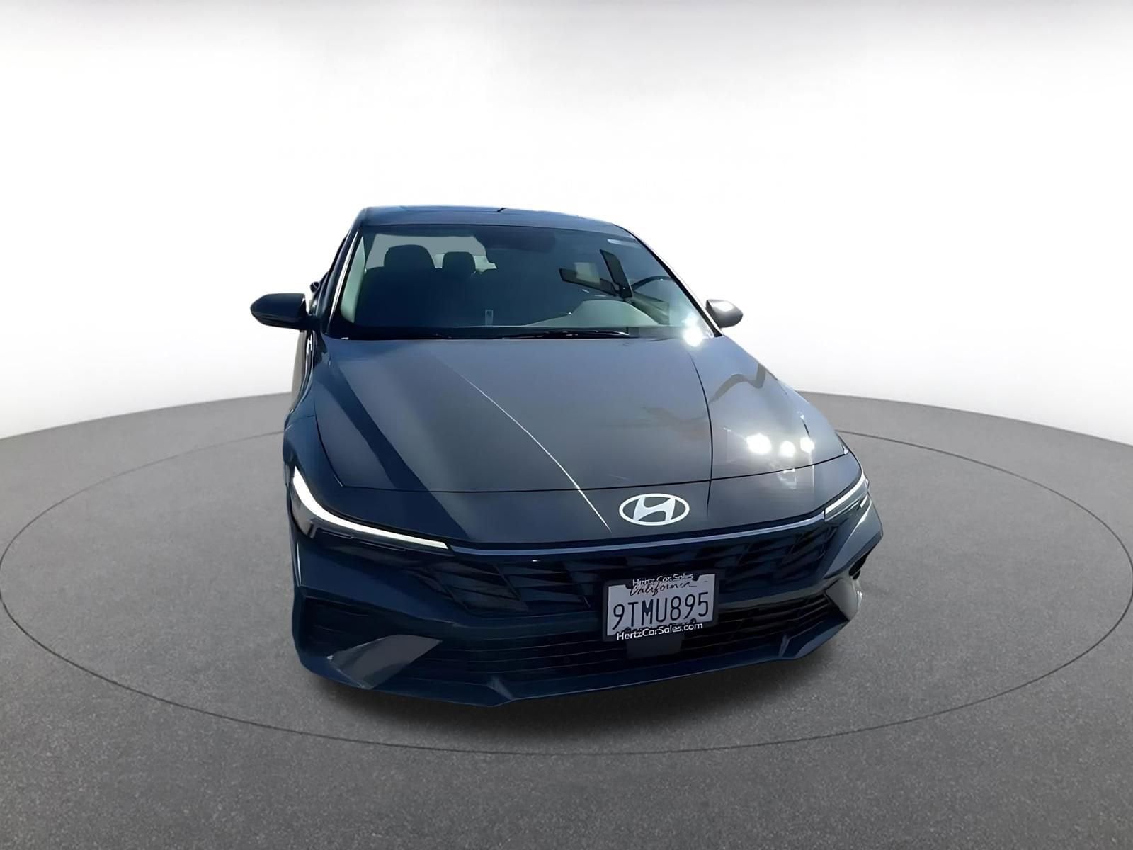 Thumbnail: 2025 Hyundai Elantra - 3