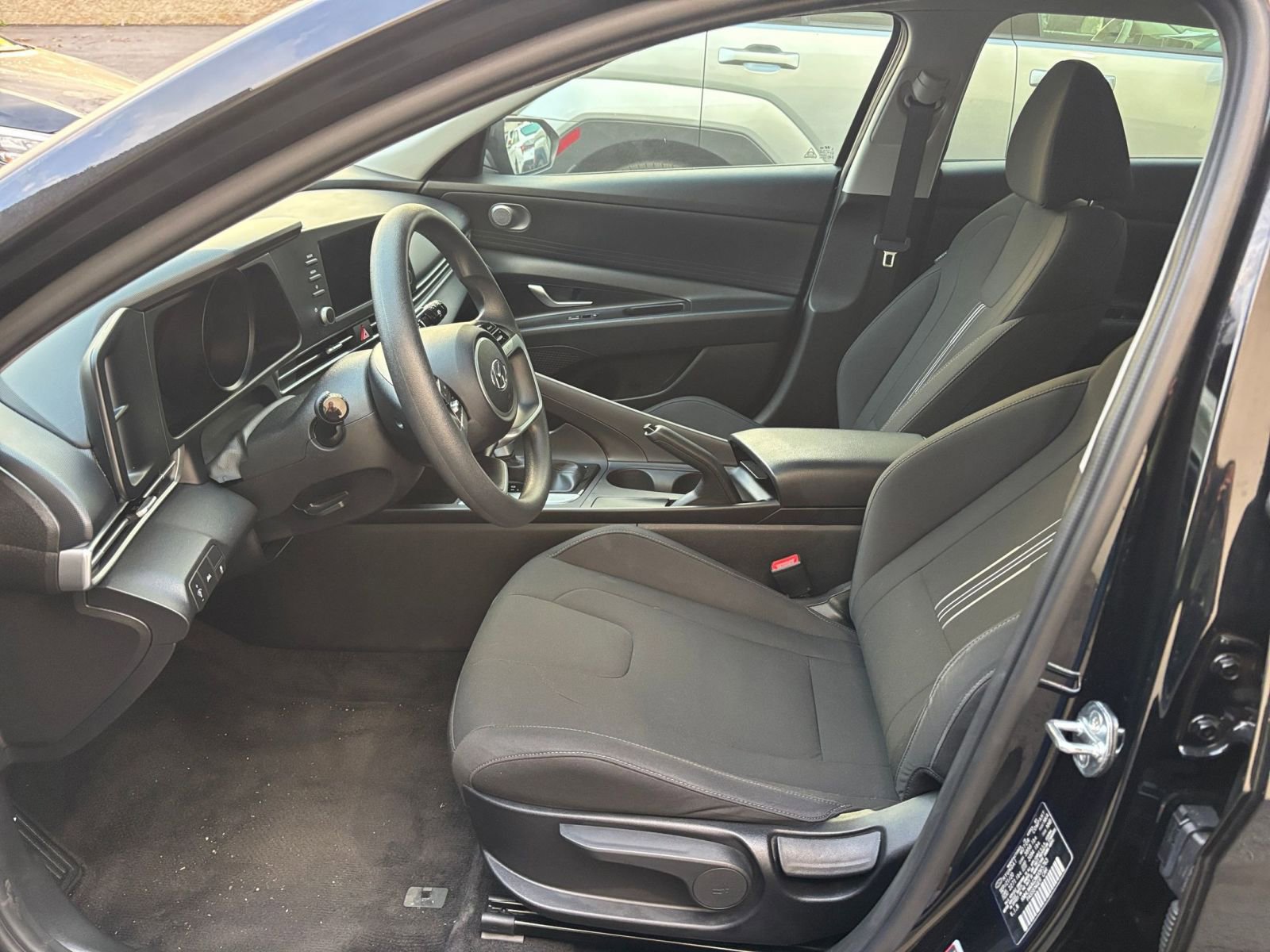 Thumbnail: 2021 Hyundai Elantra - 30