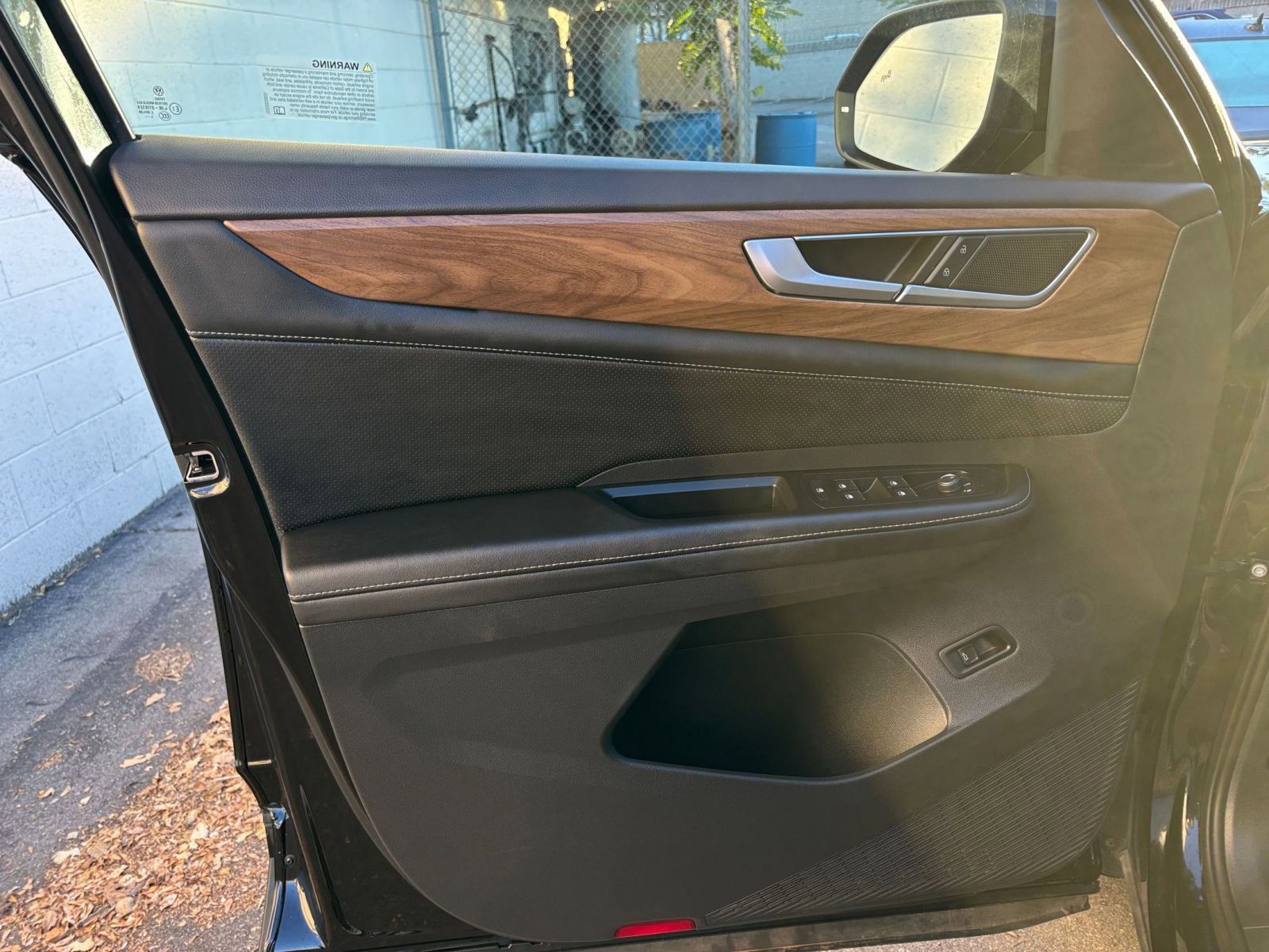 Thumbnail: 2025 Volkswagen Atlas - 20