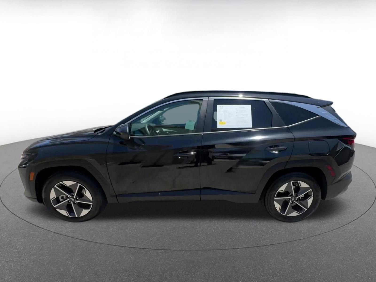 Thumbnail: 2025 Hyundai Tucson - 9