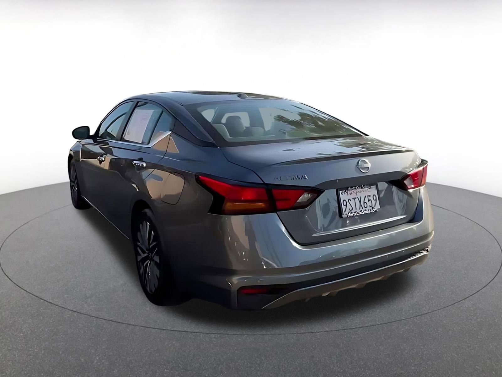 Thumbnail: 2025 Nissan Altima - 11