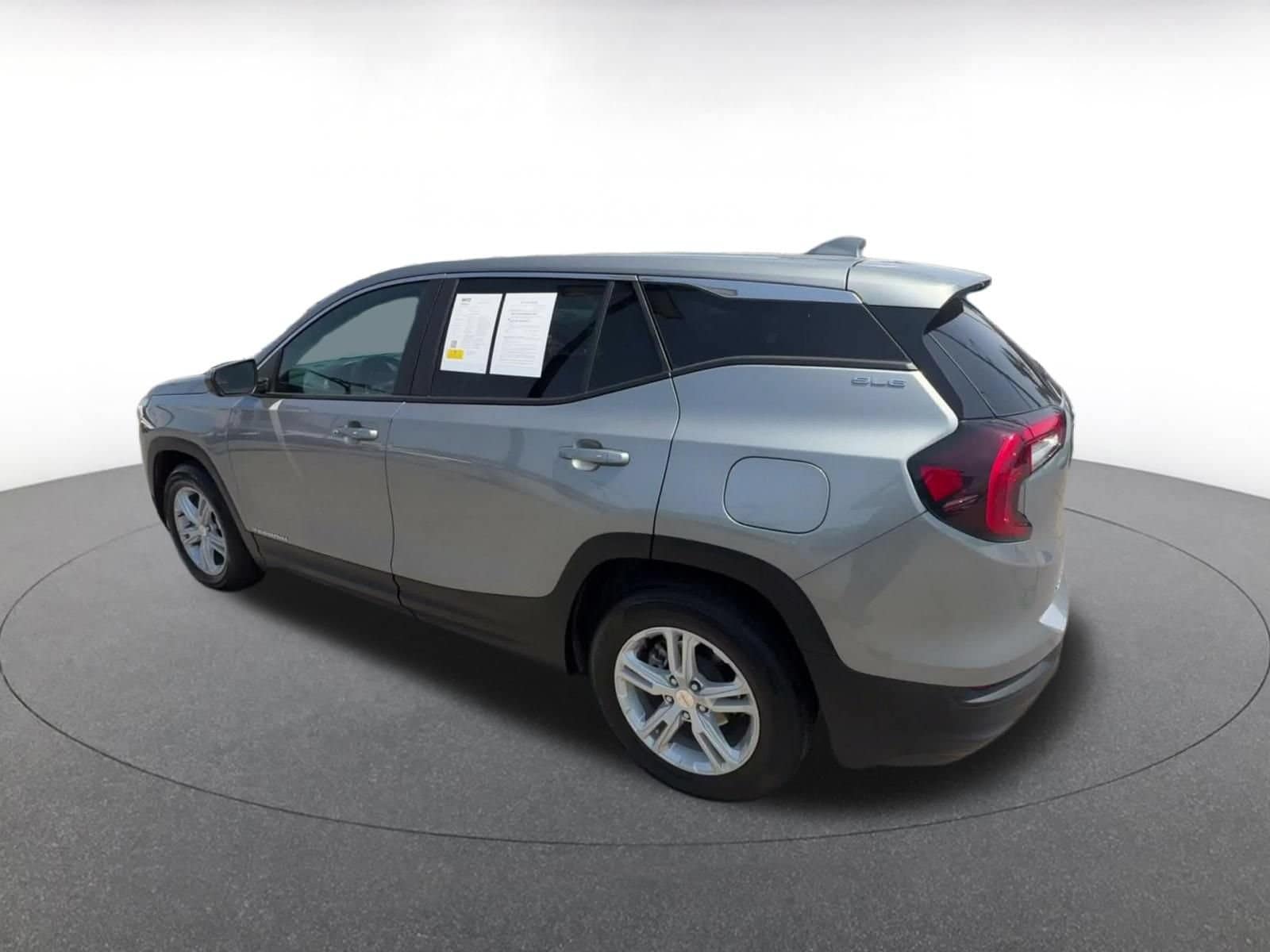 Thumbnail: 2024 GMC Terrain - 10