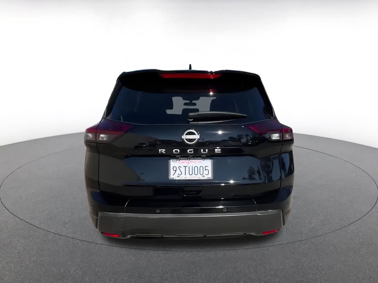 Thumbnail: 2025 Nissan Rogue - 12