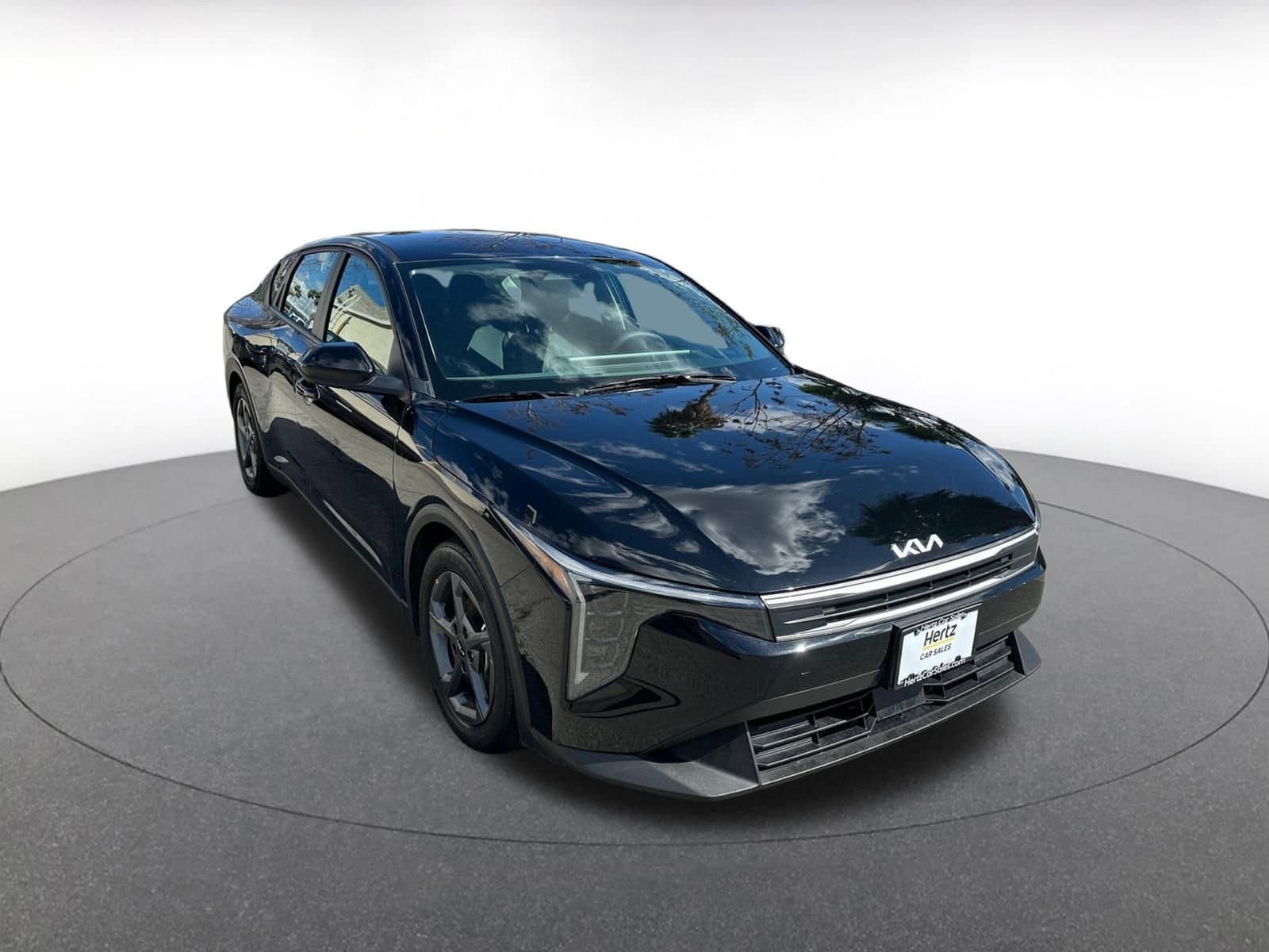 Thumbnail: 2025 Kia K4 - 1