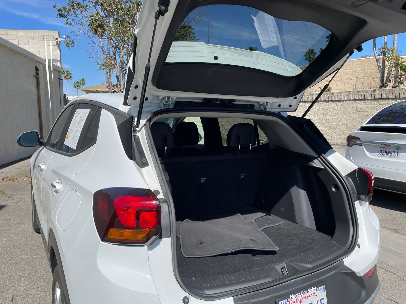 Thumbnail: 2025 Buick Encore GX - 30