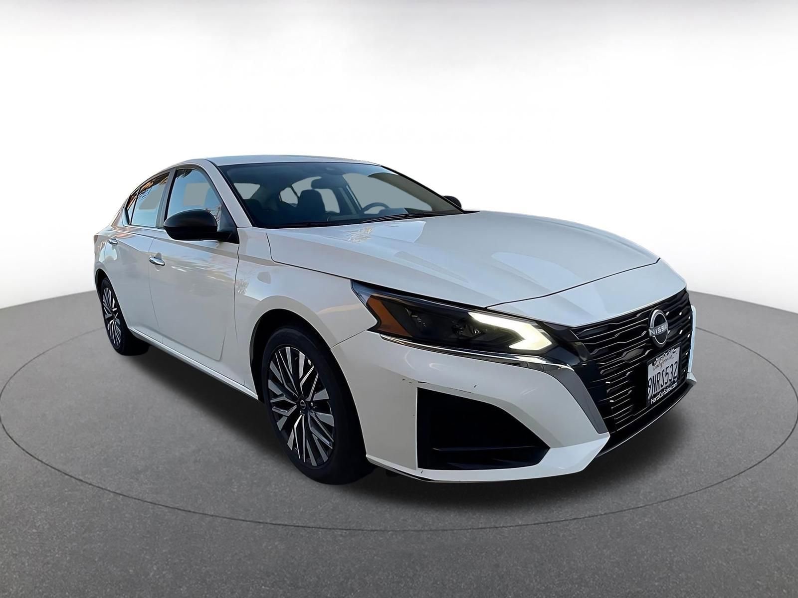 Thumbnail: 2025 Nissan Altima - 1