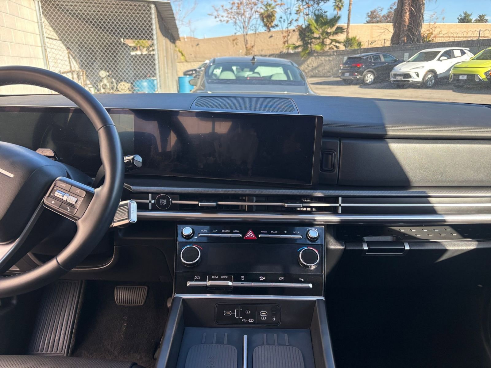 Thumbnail: 2025 Hyundai Santa Fe - 18