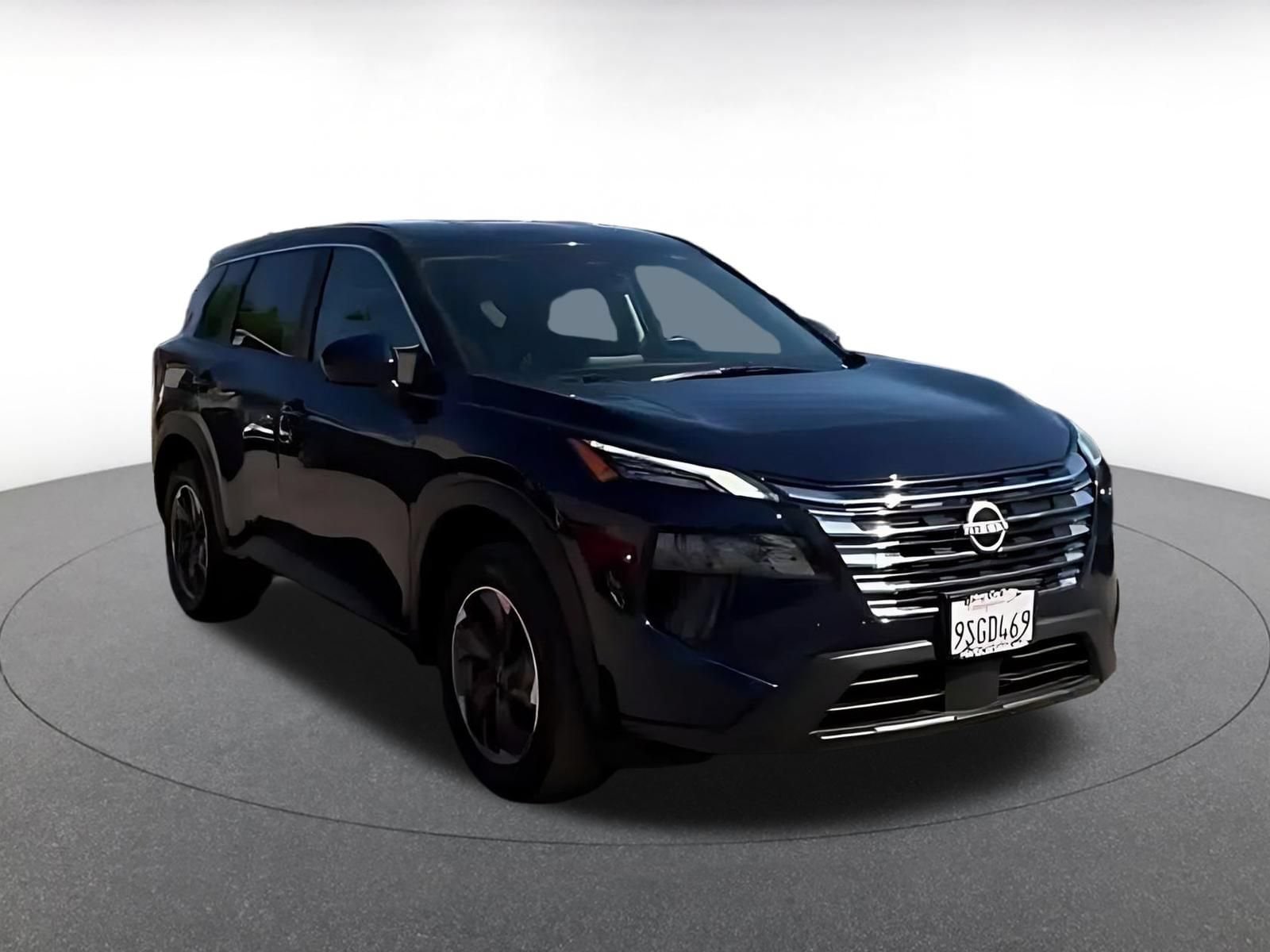 Thumbnail: 2025 Nissan Rogue - 2