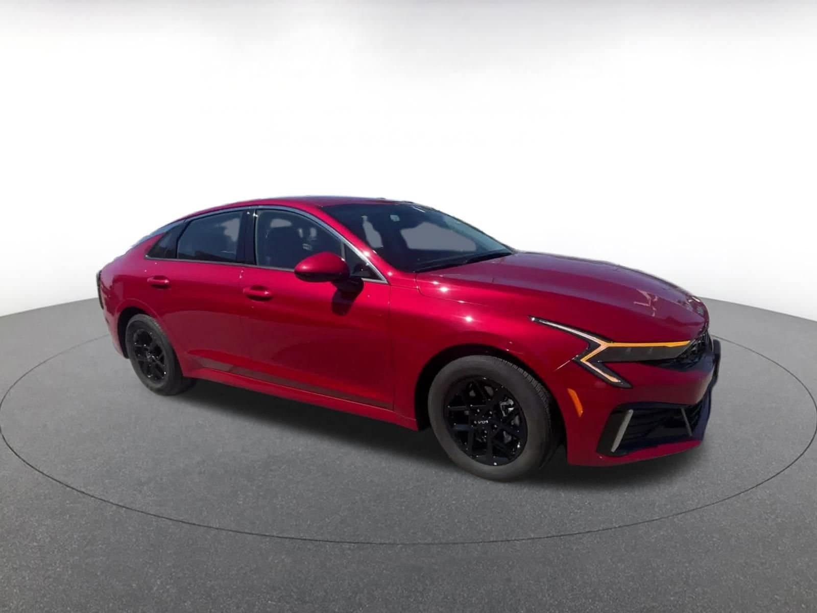 Thumbnail: 2025 Kia K5 - 2
