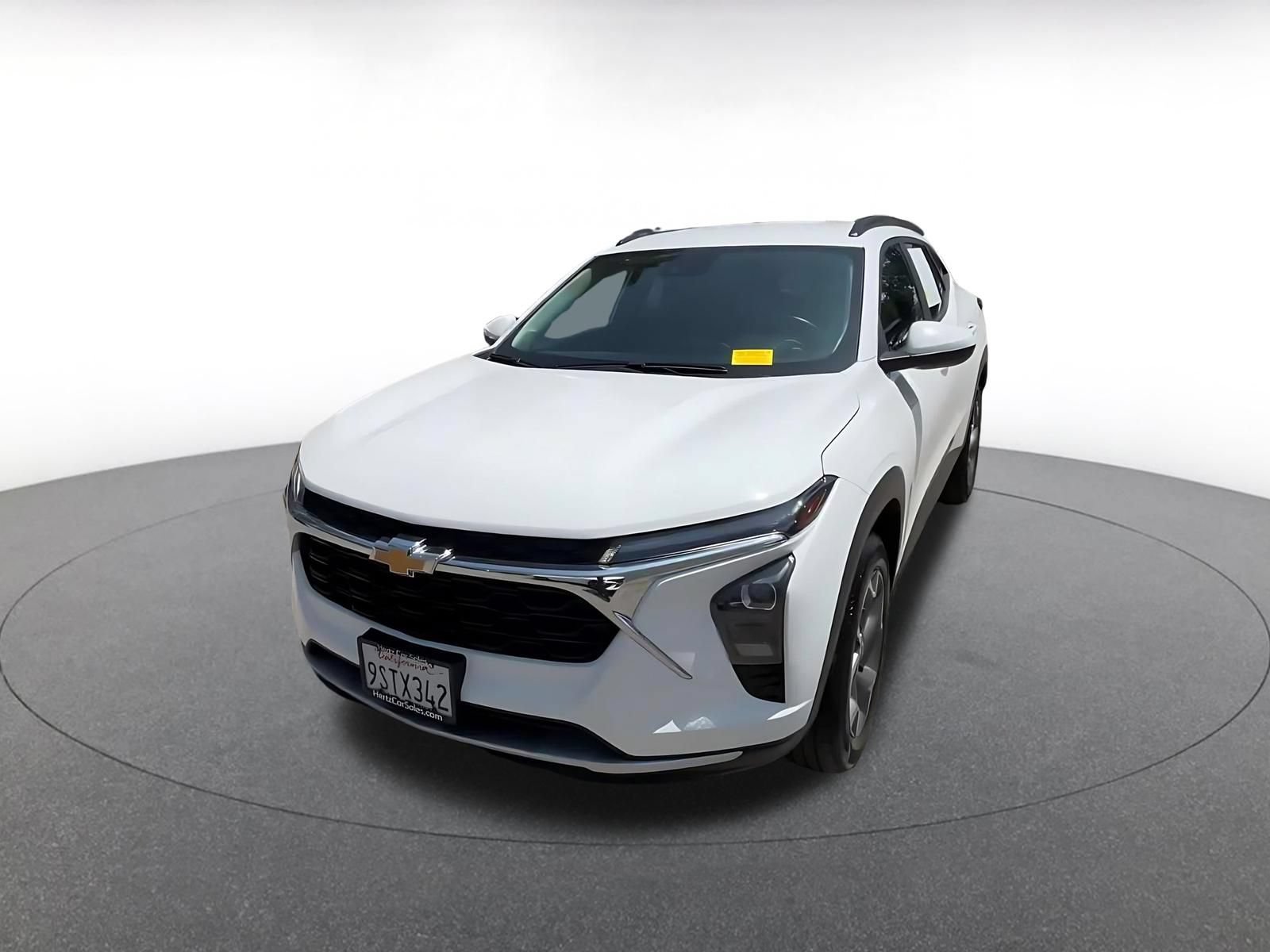 Thumbnail: 2025 Chevrolet Trax - 6