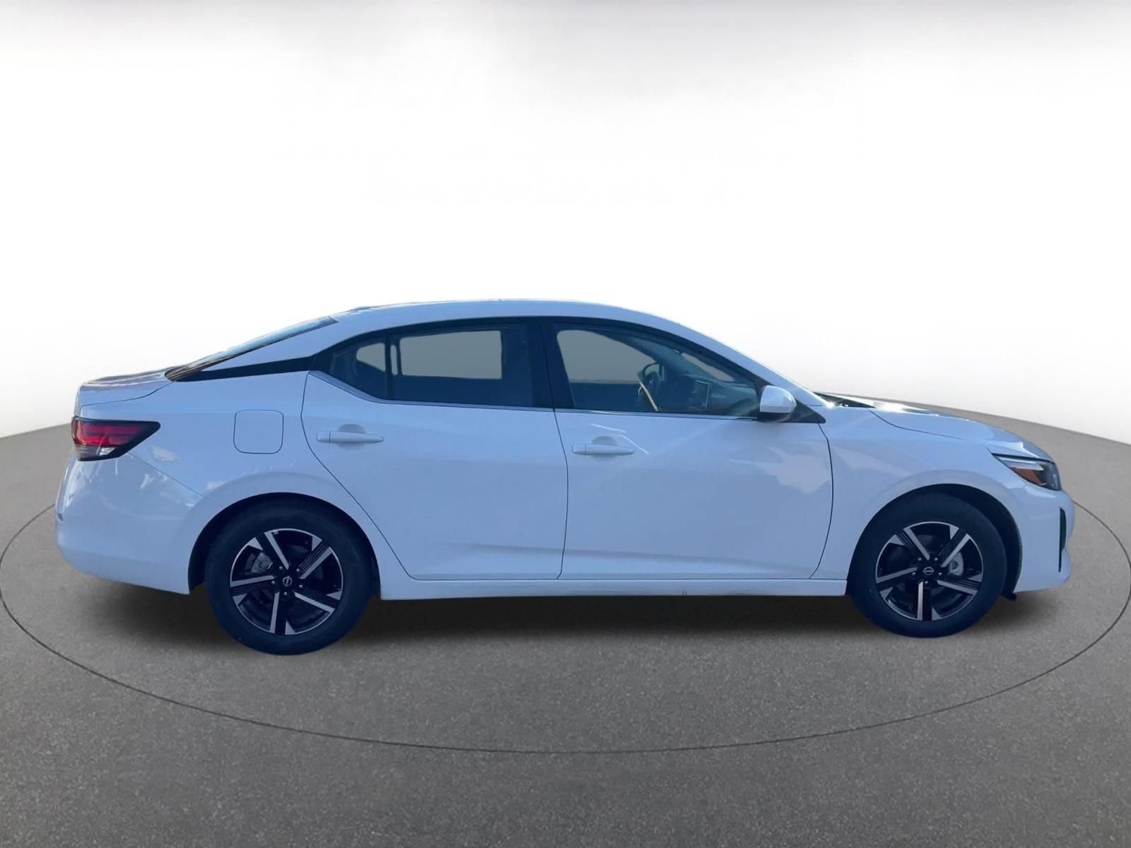 Thumbnail: 2025 Nissan Sentra - 16