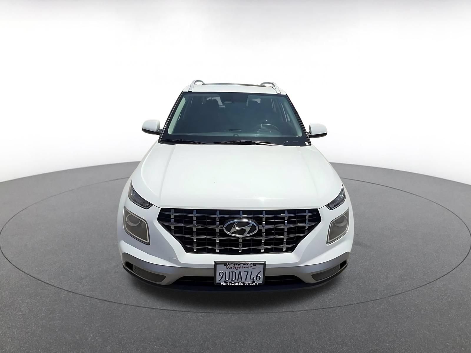 Thumbnail: 2025 Hyundai Venue - 4
