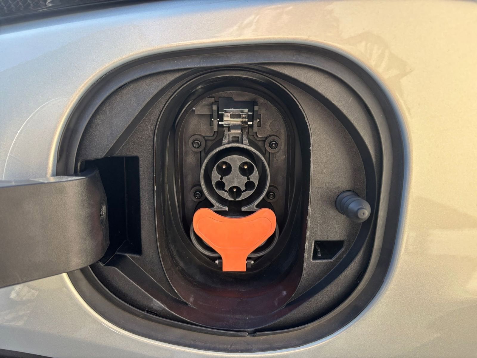 Thumbnail: 2023 Chevrolet Bolt EV - 23