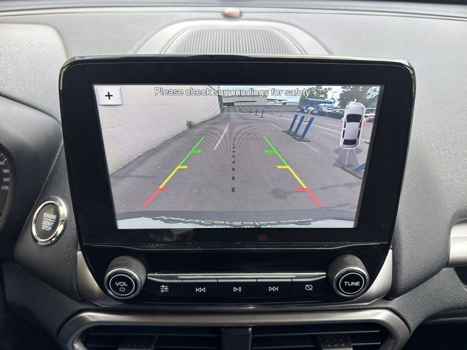 Thumbnail: 2019 Ford EcoSport - 17