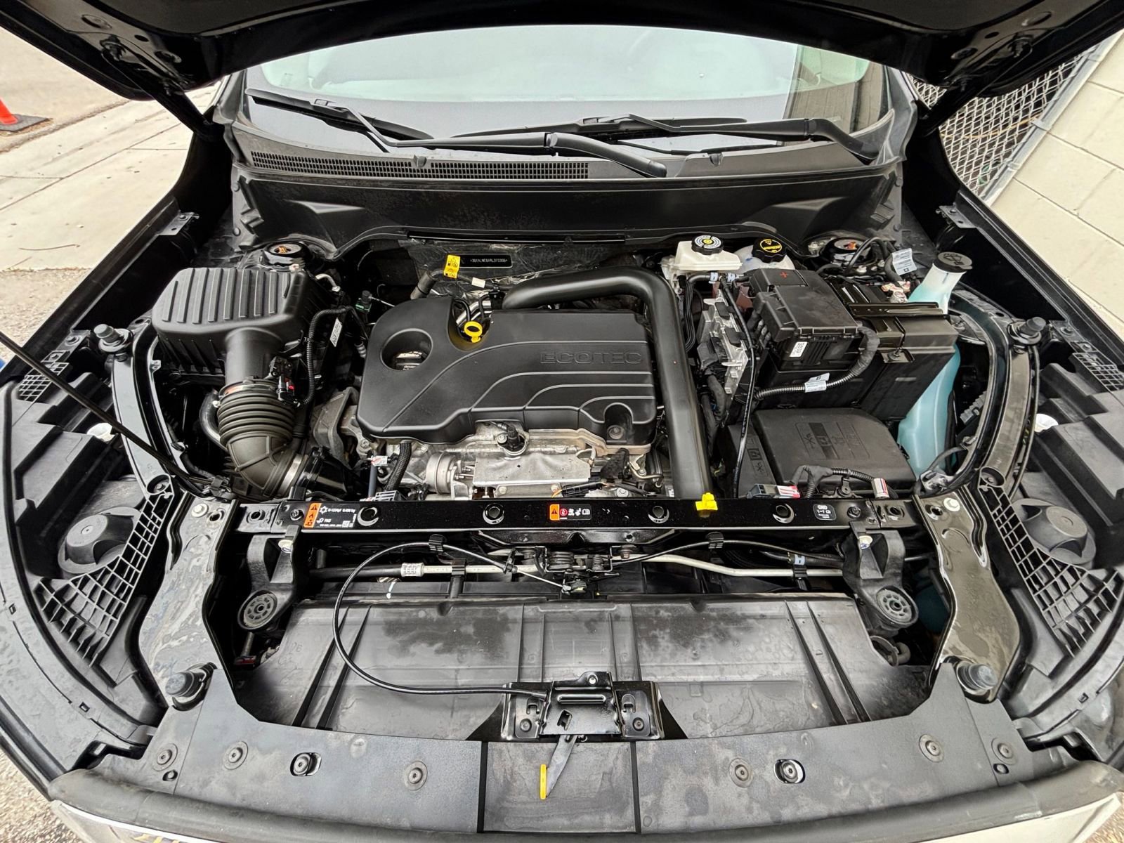 Thumbnail: 2024 GMC Terrain - 32